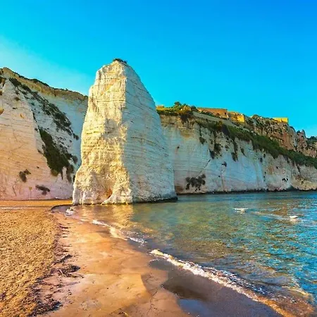 - 3 Con Giardino Vicino Il Mare * Вьесте